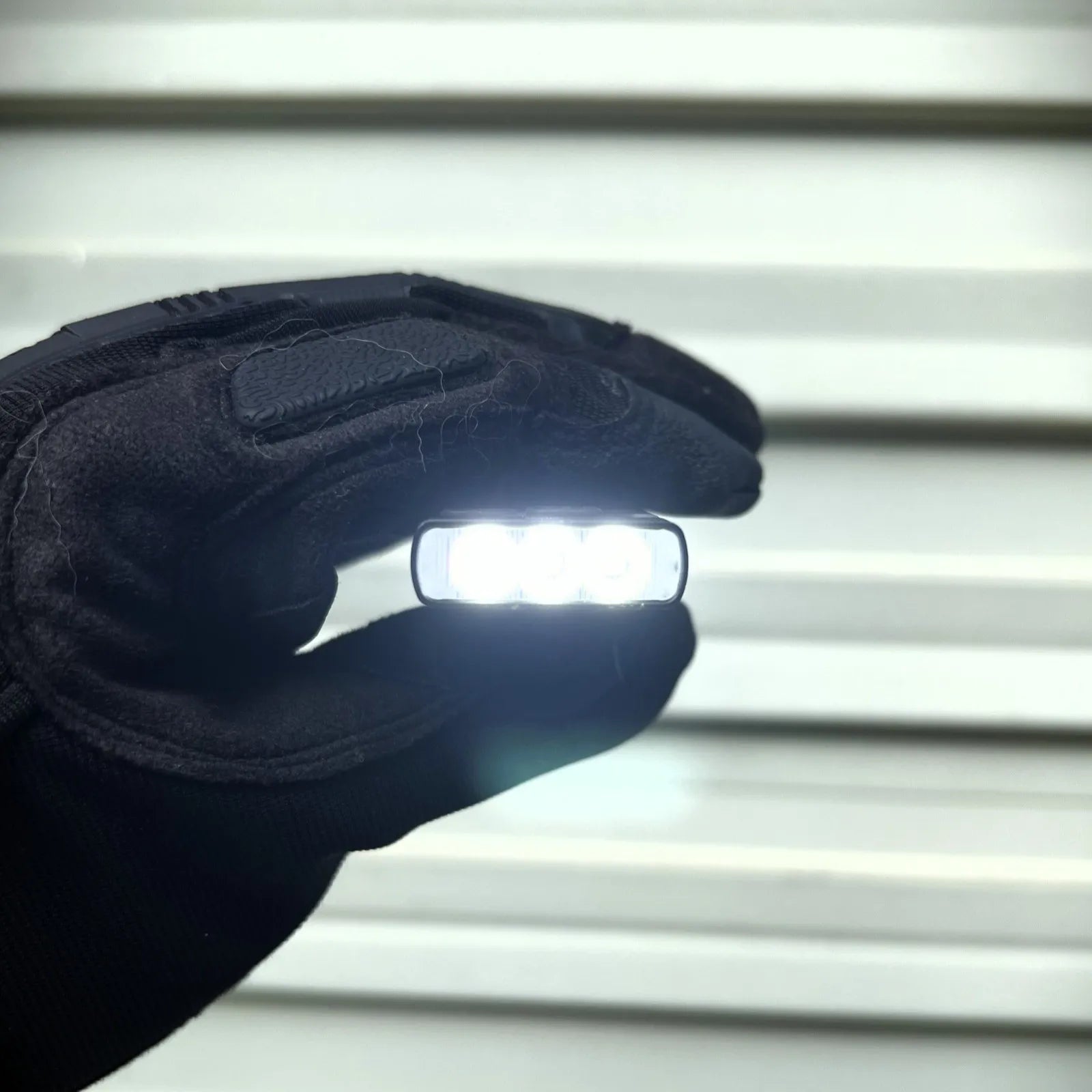 UltraFire U8 Ultra-Slimt EDC Flashlight