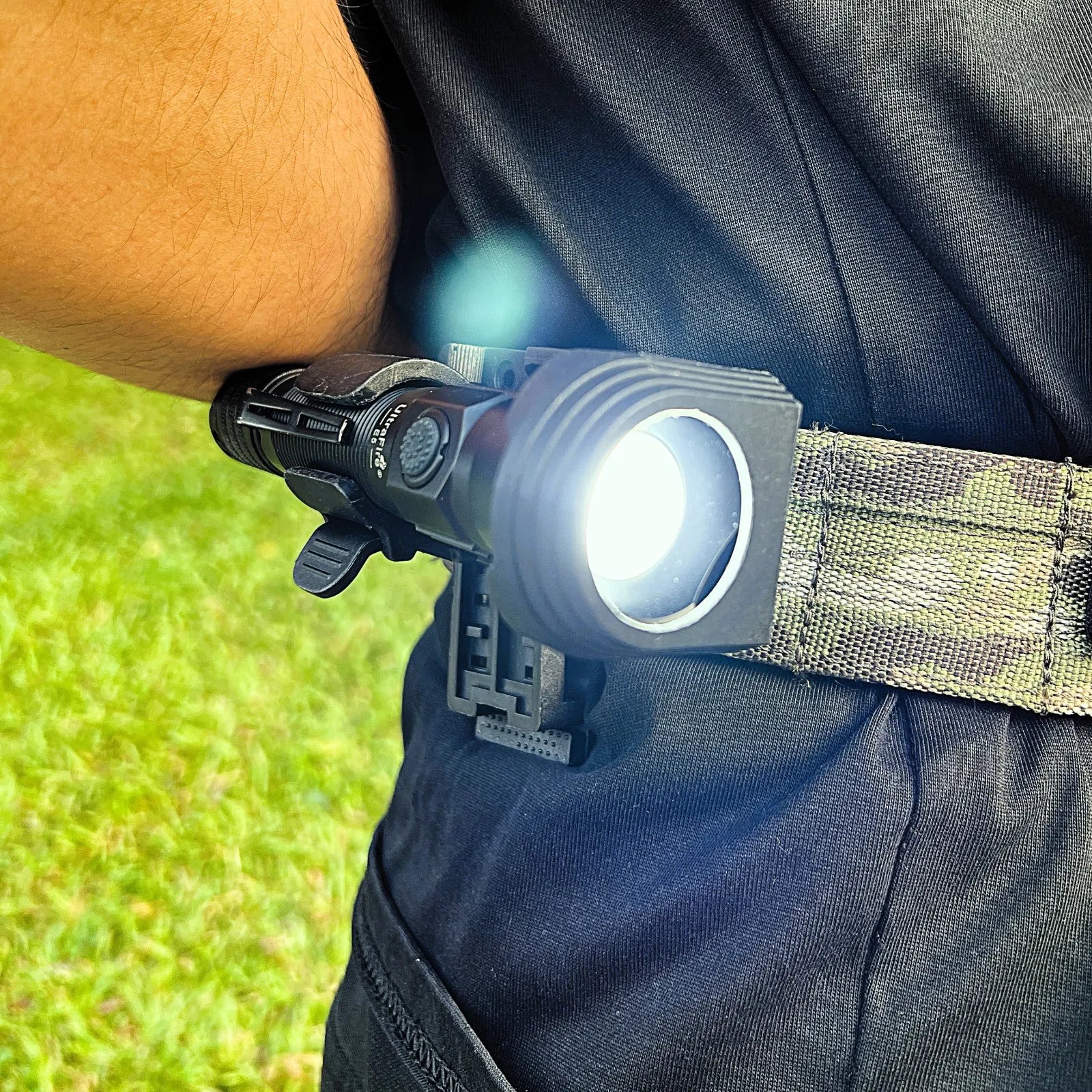 UltraFire E5 Rechargeable Tactical Flashlight