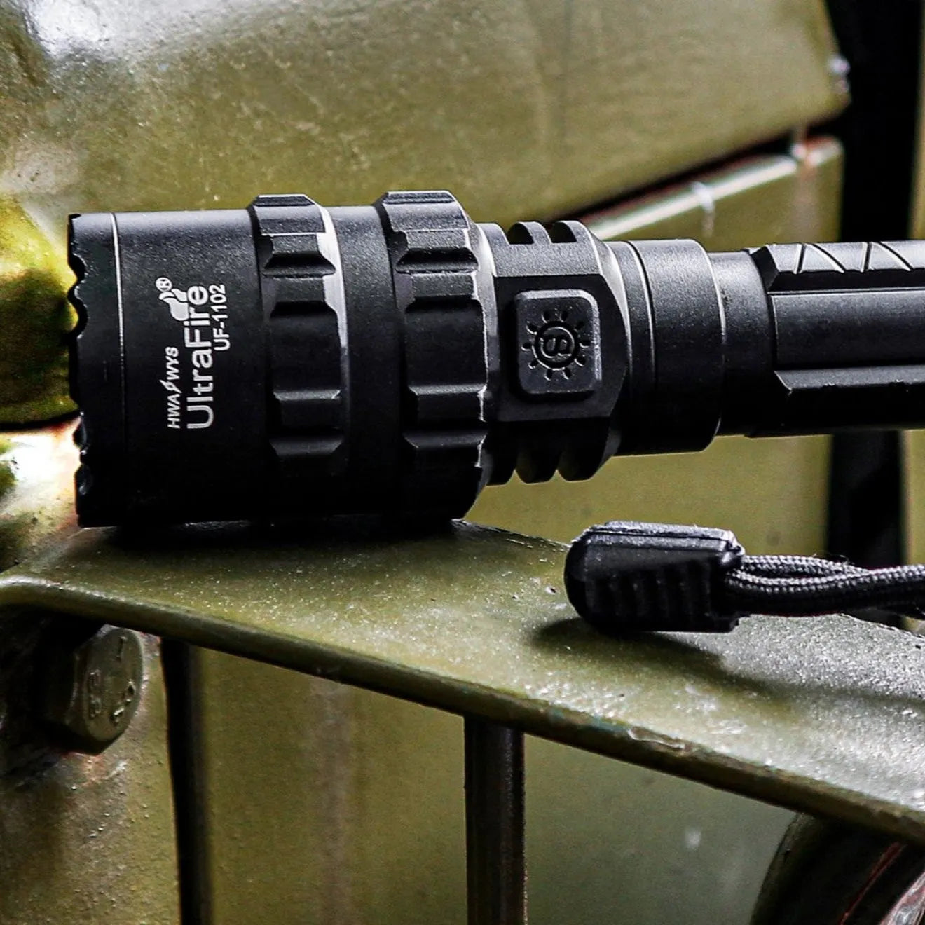UF-1102 Tactical Flashlight - UltraFire