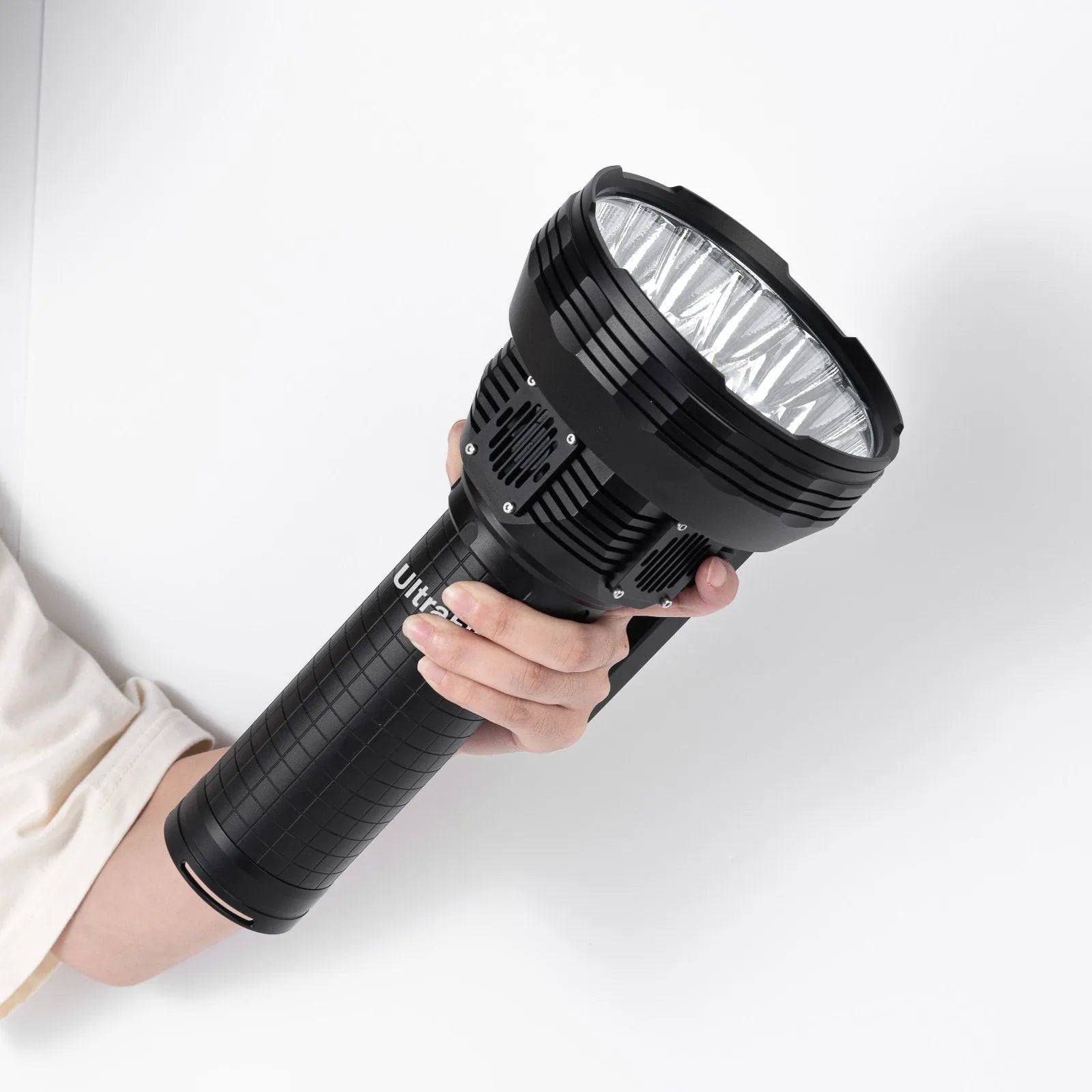 Apollo Flashlight UltraFire Worlds Brightest LED Flashlight V8 Apollo 60,000 Lumens Heavy ...