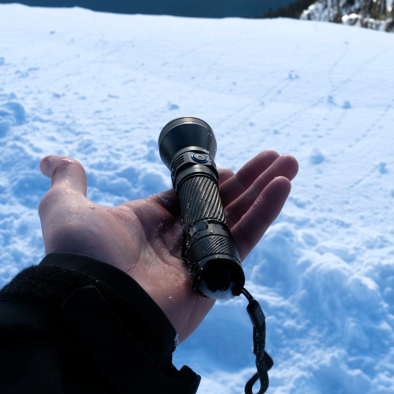 85000lm rechargeable torch hiking t6 tactical led flashlight UltraFire T6 High Beam Tactical Flashlight - 1800 LUMENS