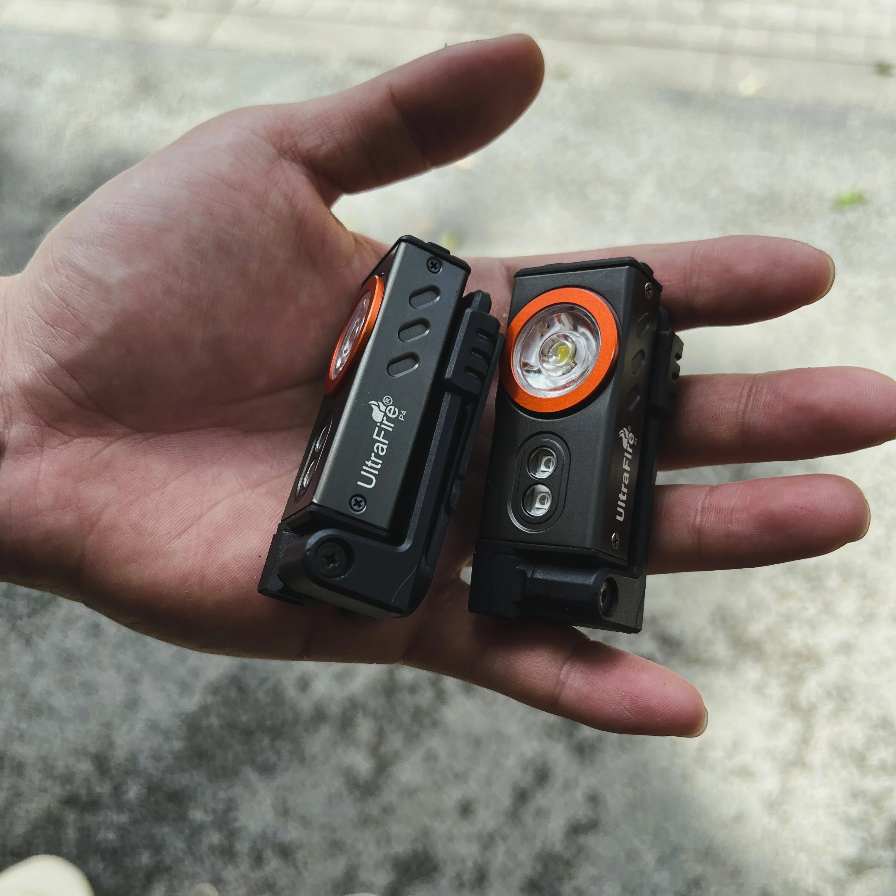 UltraFireP4EDCMagneticHeadlamp_500LMRechargeablewithRedLight_DetachableDesign_1 - UltraFire